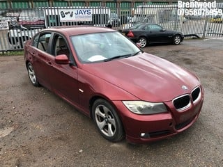 Location: BRENTWOOD - 2010 BMW 320D EFFICIENTDYNAMICS 	 4 DOOR SALOON REG: RE60KZB, 1995cc DIESEL, 6 SPEED MANUAL DIESEL, Former Keepers: 5, Keys: No, MOT: Expiry date20/07/2024