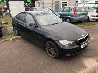 Location: Brentwood - 2005 BMW 320I SE 4 Door Saloon REG: MIG6938, Keys: No, MOT Expiry date: 09/05/2024, 1995 Petrol, 6 Speed Manual Petrol, Former Keepers: 10