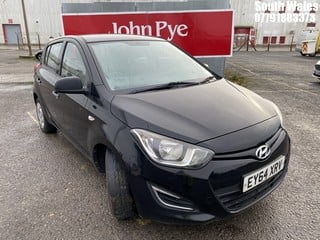 Location: South Wales - 2014 HYUNDAI I20 CLASSIC 5 Door Hatchback REG: EY64XRV, Keys: No, MOT Expiry date: 21/11/2023, 1248 Petrol, 5 Speed Manual Petrol, Former Keepers: 2