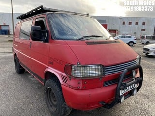 Location: South Wales - 2003 VOLKSWAGEN TRANSPORTER Panel Van REG: CT52CLV, Keys: No, MOT Expiry date: 23/08/2024, 2459 Diesel, 5 speed manual diesel, Former Keepers: 3