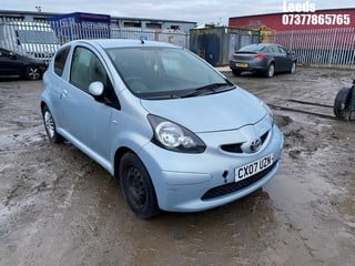 Location: Leeds - 2007 TOYOTA AYGO+ VVT-I 3 Door Hatchback REG: CX07UZN, Keys: No, MOT Expiry date: 18-08-2025, 998 Petrol, 5 Speed Manual Petrol, Former Keepers: 6