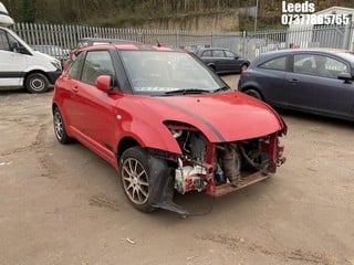 Location: Leeds - 2007 SUZUKI SWIFT GL 3 Door Hatchback REG: MK57FXU, Keys: No, MOT Expiry date: 04-03-2024, 1328 Petrol, 5 Speed Manual Petrol, Former Keepers: 6