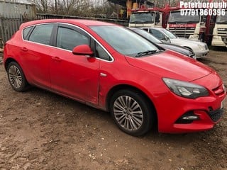 Location: Peterborough - 2014 VAUXHALL ASTRA EXCITE 5 Door Hatchback REG: YL14KVG, Keys: No, MOT Expiry date: 04/07/2025, 1598 Petrol, 5 Speed Manual Petrol, Former Keepers: 2