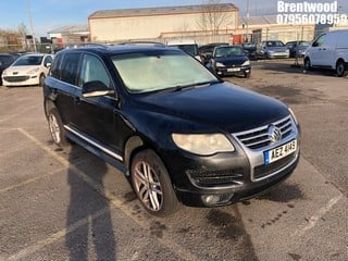 Location: BRENTWOOD - 2007 VOLKSWAGEN TOUAREG ALT TDI V6 225 A  Estate REG: AEZ4149, 2967 Diesel, 6 Speed Auto Diesel, Former Keepers: 8, Keys: No, MOT: Expiry date31/10/2024