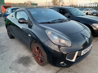 Location: Belvedere - 2010 RENAULT WIND ROADSTER D-QUE S TCE Convertible REG: CK60WPM, Keys: No, MOT Expiry date: 14/05/2025, 1149 Petrol, 5 Speed Manual Petrol, Former Keepers: 4