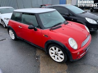 Location: Belvedere - 2005 MINI MINI COOPER 3 Door Hatchback REG: SY05BVB, Keys: No, MOT Expiry date: 28/04/2025, 1598 Petrol, 5 Speed Manual Petrol, Former Keepers: 11