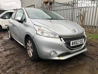 Location: Mitcham - 2012 PEUGEOT 208 ACTIVE 3 Door Hatchback REG: AK62SXC, Keys: No, MOT Expiry date: 12/08/2023, 1199 Petrol, 5 Speed Manual Petrol, Former Keepers: 4