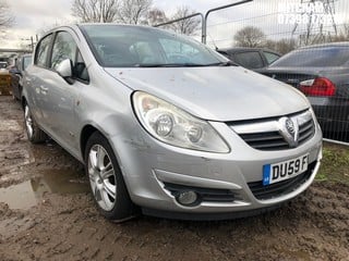 Location: Mitcham - 2009 VAUXHALL CORSA DESIGN 16V TWINPORT 5 Door Hatchback REG: DU59FVX, Keys: No, MOT Expiry date: 08/11/2024, 1364 Petrol, 5 Speed Manual Petrol, Former Keepers: 5