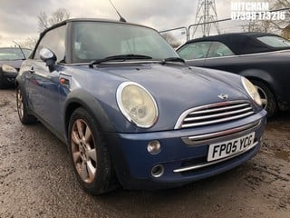 Location: Mitcham - 2005 MINI MINI COOPER AUTO Convertible REG: FP05YCG, Keys: No, MOT Expiry date: 03/02/2024, 1598 Petrol, Variable Speed Auto Petrol, Former Keepers: 7