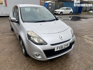 Location: Hull - 2011 RENAULT CLIO DYNAMIQUE TOMTOM 16V 3 Door Hatchback REG: FX61ZYB, Keys: No, MOT Expiry date: 25/07/2024, 1149 Petrol, 5 Speed Manual Petrol, Former Keepers: 5