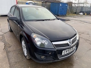 Location: Hull - 2009 VAUXHALL ASTRA DESIGN AUTO 5 Door Hatchback REG: CV59DLZ, Keys: No, MOT Expiry date: 15/11/2024, 1796 Petrol, 4 Speed Auto Petrol, Former Keepers: 6