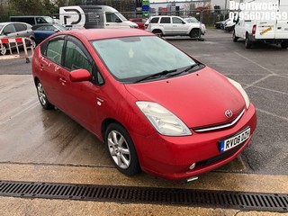 Location: BRENTWOOD - 2008 TOYOTA PRIUS T4 VVT-I AUTO 5 DOOR HATCHBACK REG: RV08DZH, 1497cc HYBRID ELECTRIC, VARIABLE 1 SPEED AUTO PETROL/E, Former Keepers: 5, Keys: No, MOT: Expiry date20/10/2025