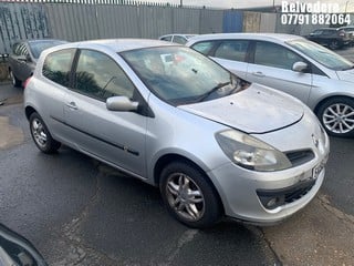 Location: Belvedere - 2006 RENAULT CLIO DYNAMIQUE 3 Door Hatchback REG: SA56CVK, Keys: No, MOT Expiry date: 05/02/2025, 1390 Petrol, 5 Speed Manual Petrol, Former Keepers: 6