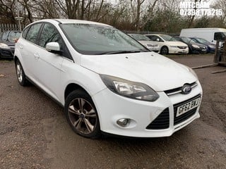 Location: MITCHAM - 2012 FORD FOCUS ZETEC 105 5 DOOR HATCHBACK REG: GF62BWJ, 1596cc PETROL, 5 SPEED MANUAL PETROL, Former Keepers: 2, Keys: No, MOT: Expiry date05/01/2025