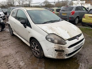 Location: Mitcham - 2010 FIAT PUNTO EVO GP MULTIAIR 3 Door Hatchback REG: YS59CGY, Keys: No, MOT Expiry date: 08/04/2025, 1368 Petrol, 5 Speed Manual Petrol, Former Keepers: 7