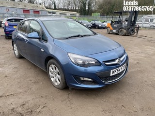 Location: Leeds - 2014 VAUXHALL ASTRA DESIGN CDTI ECOFLEX 5 Door Hatchback REG: MK64FYD, Keys: No, MOT Expiry date: 20-11-2021, 1598 Diesel, 6 Speed Manual Diesel, Former Keepers: 3