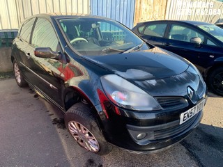 Location: BELVEDERE - 2007 RENAULT CLIO SX DYNAMIQUE 16V 	 3 DOOR HATCHBACK REG: EK57YDY, 1149cc PETROL, 5 SPEED MANUAL PETROL, Former Keepers: 0, Keys: No, MOT: Expiry date01.03.2025