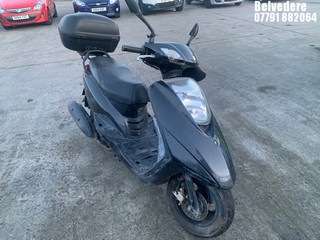 Location: Belvedere - 2015 YAMAHA XC 125 E VITY Scooter REG: KF15EUZ, Keys: No, MOT Expiry date: 30.09.2022, 125 Petrol, AUTOMATIC , Former Keepers: 2