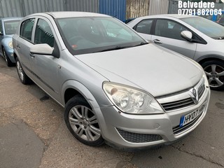 Location: Belvedere - 2007 VAUXHALL ASTRA LIFE A/C A 5 Door Hatchback REG: HY07HBH, Keys: No, MOT Expiry date: 24/11/2025, 1796 Petrol, 4 Speed Auto Petrol, Former Keepers: 7