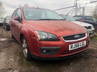 Location: Mitcham - 2006 FORD FOCUS ZETEC CLIMATE 5 Door Hatchback REG: RJ56LGL, Keys: No, MOT Expiry date: 02/02/2024, 1596 Petrol, 5 Speed Manual Petrol, Former Keepers: 3