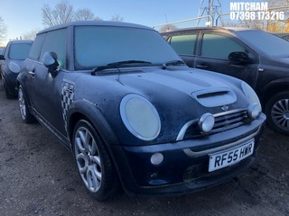 Location: Mitcham - 2005 MINI MINI COOPER S CHECKMATE 3 Door Hatchback REG: RF55HWR, Keys: No, MOT Expiry date: 19/11/2021, 1598 Petrol, 6 Speed Manual Petrol, Former Keepers: 6