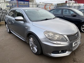 Location: Leeds - 2012 SUZUKI KIZASHI SPORT CVT 4 Door Saloon REG: KM61XZV, Keys: No, MOT Expiry date: 11-09-2025, 2393 Petrol, Variable Speed Auto Petrol, Former Keepers: 4