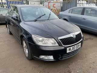 Location: Leeds - 2010 SKODA OCTAVIA ELEGANCE TSI S-A 5 Door Hatchback REG: MJ10OOH, Keys: No, MOT Expiry date: 18-12-2024, 1390 Petrol, 7 Speed S-Auto Petrol, Former Keepers: 6