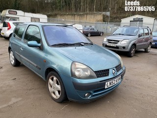 Location: Leeds - 2002 RENAULT CLIO EXTREME 16V 3 Door Hatchback REG: LN52KVM, Keys: No, MOT Expiry date: 13-12-2023, 1149 Petrol, 5 Speed Manual Petrol, Former Keepers: 3