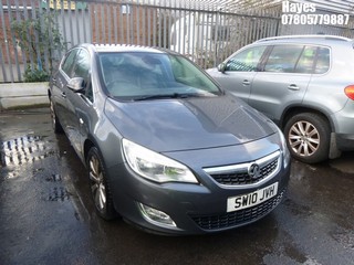 Location:  Hayes - 2010 VAUXHALL ASTRA ELITE AUTO 5 Door Hatchback REG: SW10JVH, Keys: No, MOT Expiry date: 29/09/2024, 1598 Petrol, 6 Speed Auto Petrol, Former Keepers: 6