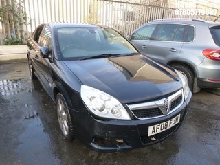 Location:  Hayes - 2008 VAUXHALL VECTRA DESIGN CDTI 120 5 Door Hatchback REG: AF08FJM, Keys: No, MOT Expiry date: 30/01/2025, 1910 Diesel, 6 Speed Manual Diesel, Former Keepers: 7