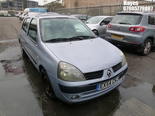 Location:  Hayes - 2004 RENAULT CLIO EXPRESSION 16V AUTO 5 Door Hatchback REG: EX54CKJ, Keys: No, MOT Expiry date: 26/10/2023, 1390 Petrol, 4 Speed Auto Petrol, Former Keepers: 4