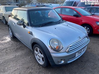 Location: North Woolwich - 2008 MINI COOPER 3 Door Hatchback REG: T40JLP, Keys: No, MOT Expiry date: 27/10/2024, 1598 Petrol, 6 Speed Manual Petrol, Former Keepers: 5