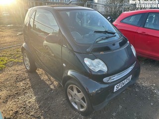 Location: North Woolwich - 2004 SMART CITY PULSE 61 SEMI-AUTO Coupe REG: SF04FYG, Keys: No, MOT Expiry date: 15/06/2024, 698 Petrol, 6 Speed Semi Auto Petrol, Former Keepers: 10