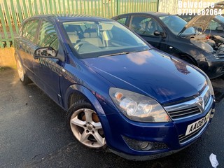 Location: Belvedere - 2008 VAUXHALL ASTRA SRI 5 Door Hatchback REG: AA08WXV, Keys: No, MOT Expiry date: 27/09/2025, 1796 Petrol, 5 Speed Manual Petrol, Former Keepers: 6