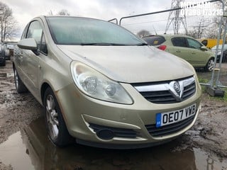 Location: Mitcham - 2007 VAUXHALL CORSA CLUB A/C AUTO 3 Door Hatchback REG: OE07VWB, Keys: No, MOT Expiry date: 04/04/2025, 1364 Petrol, 5 Speed Auto Petrol, Former Keepers: 8