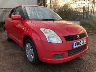 Location: Mitcham - 2005 SUZUKI  5 Door Hatchback REG: AW05CXZ, Keys: No, MOT Expiry date: 01/04/2024, 1300 Petrol, MANUAL, Former Keepers: 2