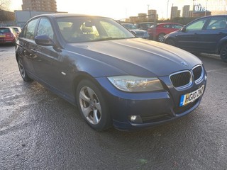 Location: North Woolwich - 2010 BMW 320D EFFICIENTDYNAMICS 4 Door Saloon REG: HG10ZMZ, Keys: No, MOT Expiry date: 06/10/2024, 1995 Diesel, 6 Speed Manual Diesel, Former Keepers: 4