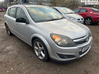 Location: North Woolwich - 2007 VAUXHALL ASTRA SRI 5 Door Hatchback REG: VO56BLV, Keys: No, MOT Expiry date: 14/02/2025, 1796 Petrol, 5 Speed Manual Petrol, Former Keepers: 8