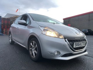 Location: Edinburgh - 2015 PEUGEOT  208 ACTIVE 	 5 Door Hatchback 	 REG: SK64CTO, 999cc Petrol , 5 Speed Manual Petrol 	, Former Keepers: 2, Keys: Yes, MOT Expiry date: 25/01/2025