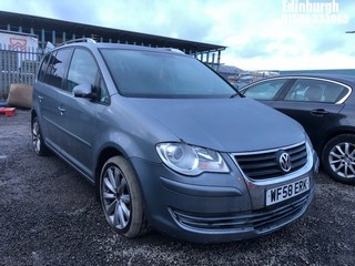 Location: Edinburgh - 2008 VOLKSWAGEN TOURAN SE TDI 105 MPV REG: WF58ERK, Keys: No, MOT Expiry date: 27/02/2025, 1896 Diesel, 6 Speed Manual Diesel, Former Keepers: 6