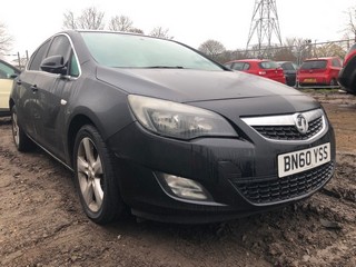 Location: Mitcham - 2010 VAUXHALL ASTRA SRI 5 Door Hatchback REG: BN60YSS, Keys: No, MOT Expiry date: 08/12/2024, 1598 Petrol, 5 Speed Manual Petrol, Former Keepers: 9