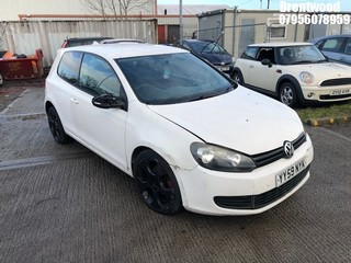 Location: BRENTWOOD - 2009 VOLKSWAGEN GOLF S TDI 3 Door Hatchback REG: YY59NYK, 1598 Diesel, 5 Speed Manual Diesel, Former Keepers: 13, Keys: No, MOT: Expiry date07/12/2024