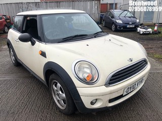 Location: Brentwood - 2010 MINI FIRST 3 Door Hatchback REG: OY10VYR, Keys: No, MOT Expiry date: 06/12/2024, 1598 Petrol, 6 Speed Manual Petrol, Former Keepers: 3