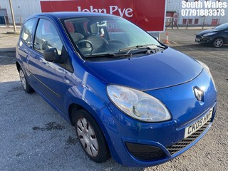 Location: South Wales - 2009 RENAULT TWINGO FREEWAY 3 Door Hatchback REG: CK09HWF, Keys: No, MOT Expiry date: 21/11/2024, 1149 Petrol, 5 Speed Manual Petrol, Former Keepers: 6