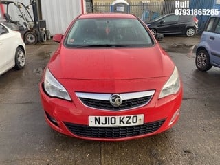 Location: Hull - 2010 VAUXHALL ASTRA EXCLUSIV CDTI 108 5 Door Hatchback REG: NJ10KZO, Keys: No, MOT Expiry date: 28/08/2024, 1686 Diesel, 6 Speed Manual Diesel, Former Keepers: 5