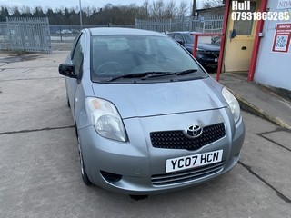 Location: Hull - 2007 TOYOTA YARIS ZINC 3 Door Hatchback REG: YC07HCN, Keys: No, MOT Expiry date: 14/12/2024, 1296 Petrol, 5 Speed Manual Petrol, Former Keepers: 7