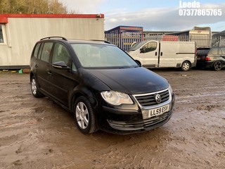 Location: Leeds - 2009 VOLKSWAGEN TOURAN S BLUEMOTION TDI MPV REG: LL59ESV, Keys: No, MOT Expiry date: 09-05-2025, 1896 Diesel, 6 Speed Manual Diesel, Former Keepers: 9